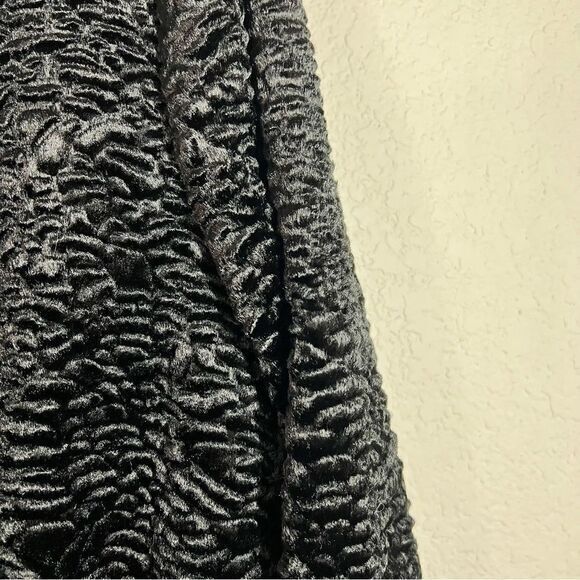 Alfred Dunner Women's Black Faux Fur Button Coat Jacket Size 10‎ - Picture 4 of 7